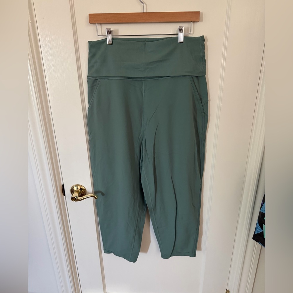 Lululemon Athletica Green barrel pants